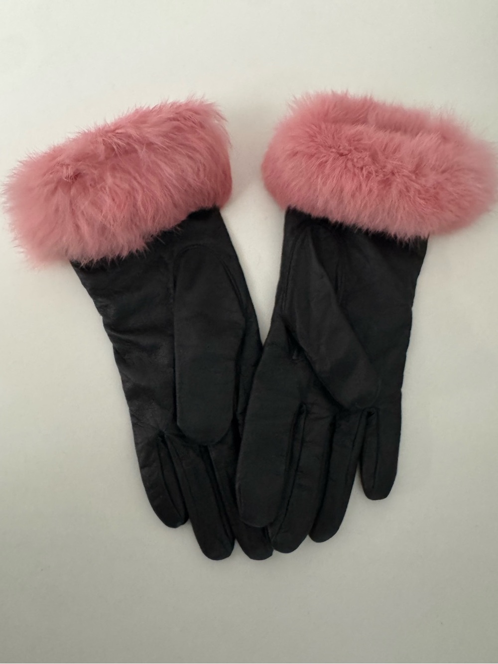 Vintage Black Leather Gloves with Pink Fur Cuffs Cashmere Lining Never Worn